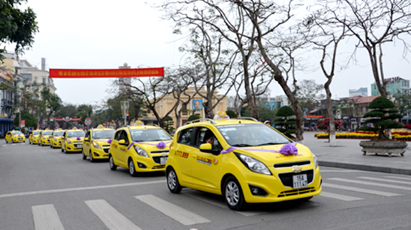 quang-cao-taxi-en-vang-11